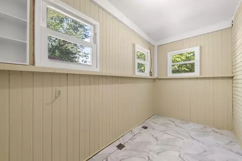 641 Cherry St, Hammond, IN 46324 photo 19
