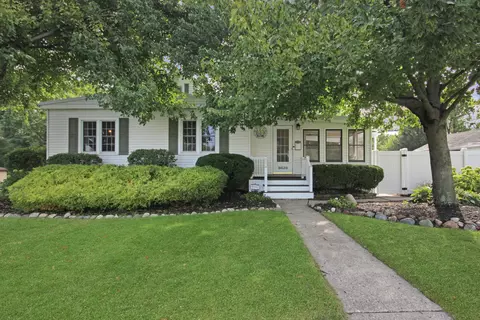 8629 Liable Rd, Highland, IN 46322