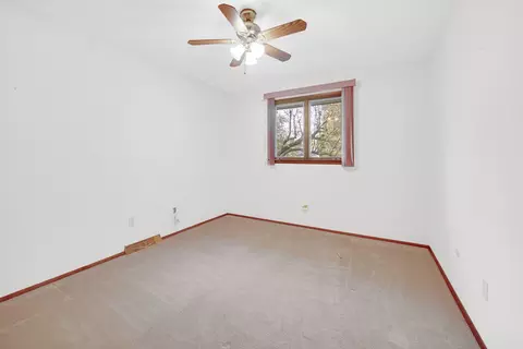 9437 Oriole Dr, Munster, IN 46321 photo 20