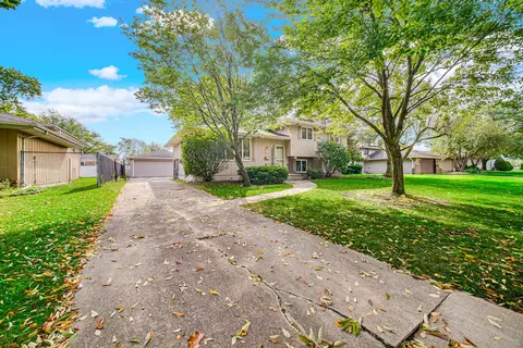9437 Oriole Dr, Munster, IN 46321 photo 36