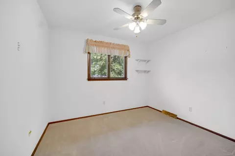 9437 Oriole Dr, Munster, IN 46321 photo 18