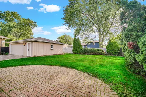 9437 Oriole Dr, Munster, IN 46321 photo 38