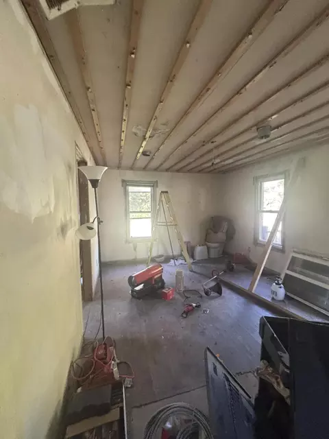 2405 Hobart St, Gary, IN 46406 photo 7