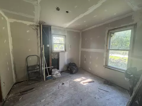 2405 Hobart St, Gary, IN 46406 photo 3