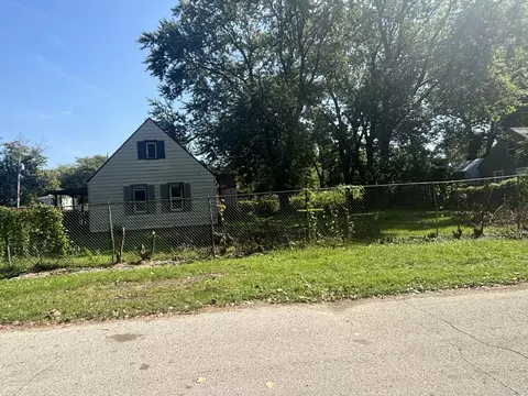 2405 Hobart St, Gary, IN 46406 photo 12