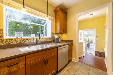 Kitchen - 7220 Hohman Ave, Hammond, IN 46324 photo 5 of 5