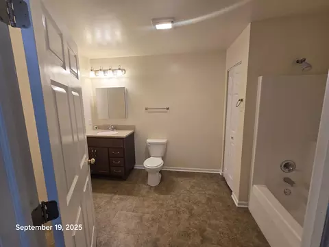 Bath - 604 Harrison St, Gary, IN 46402 photo 1 of 1