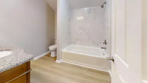 Bath - 4695 Whitcomb St, Gary, IN 46408 photo 7 of 8