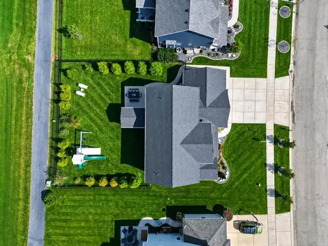 View/Area - 13020 Red Lily Way, Saint John, IN 46373 photo 2 of 5