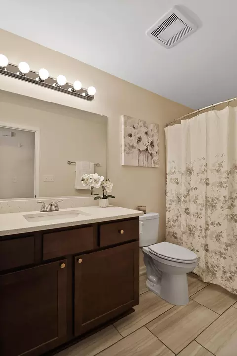 Bath - 4906 Southview Dr, Lowell, IN 46356 photo 3 of 3