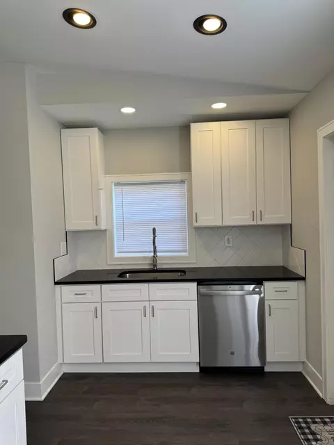 252 Marshall St, Gary, IN 46404 photo 19