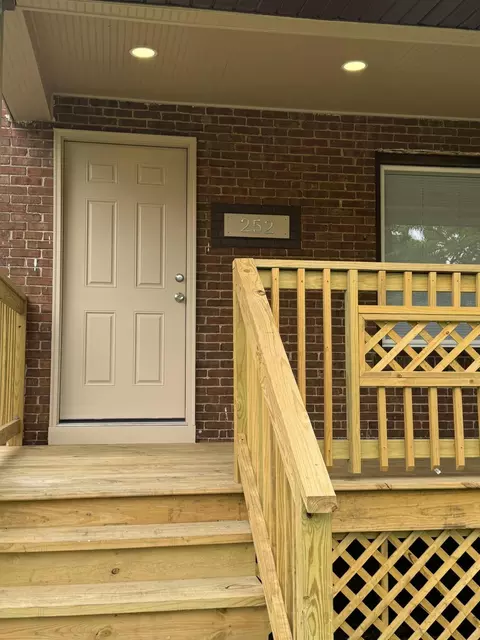 252 Marshall St, Gary, IN 46404 photo 4