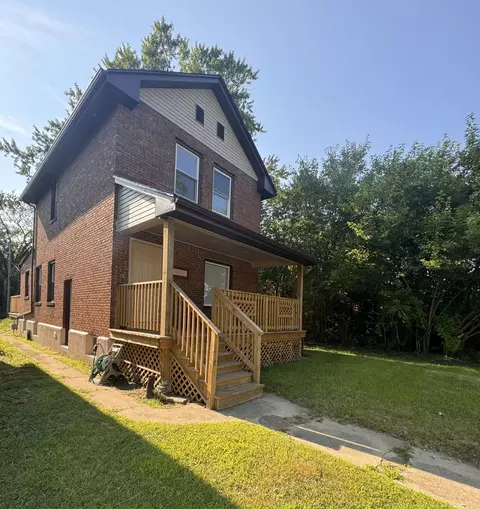 252 Marshall St, Gary, IN 46404 photo 2