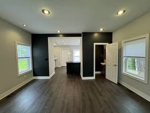 252 Marshall St, Gary, IN 46404 photo 8