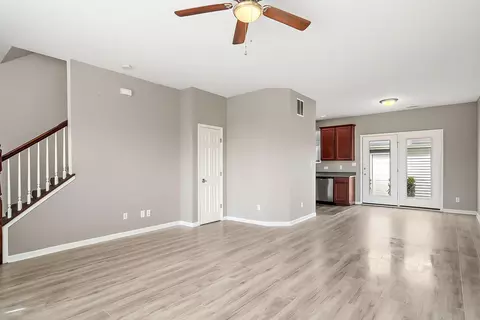 Living - 970 E 114th Pl, Crown Point, IN 46307 photo 3 of 6