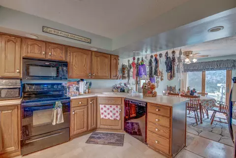 4294 S 150, Morocco, IN 47963 photo 8