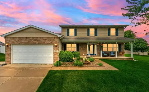 515 Tamarack Trl, Hebron, IN 46341