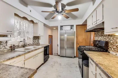 2036 Atchison Ave, Whiting, IN 46394 photo 7