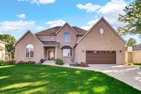 4925 Oriole Ave, Schererville, IN 46375