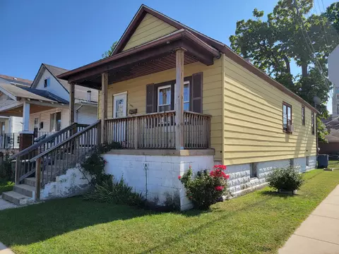 1004 Myrtle Ave, Whiting, IN 46394