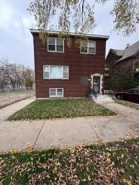 3820 Deal St, East Chicago, IN 46312