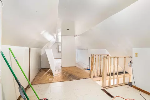 Entry Way - 5259 State Line Ave, Hammond, IN 46320 photo 1 of 1