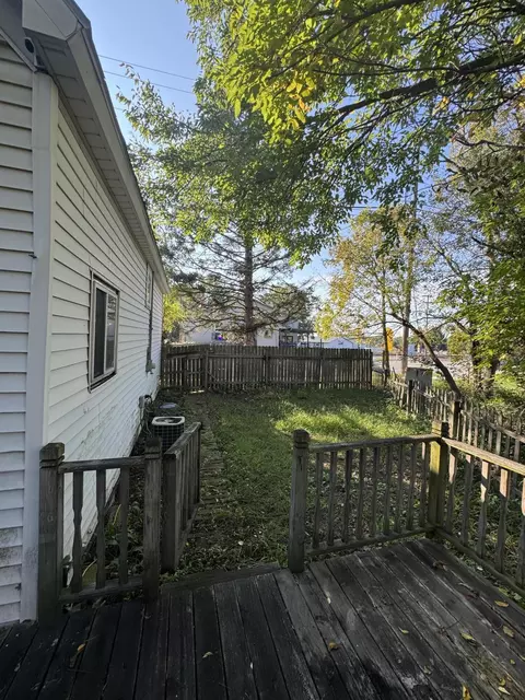 Exterior - 219 S Broad St, Griffith, IN 46319 photo 1 of 4
