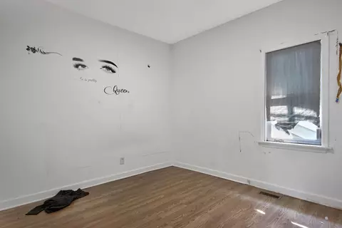 Bedroom - 2435 Diamond Ave, Gary, IN 46407 photo 2 of 3