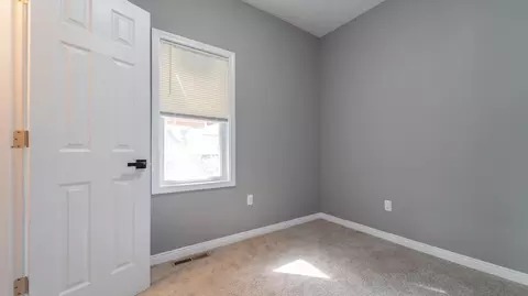 2257 W 16th Ave, Gary, IN 46404 photo 11