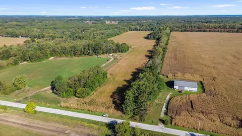 29 029 Acres 900, Fair Oaks, IN 47943