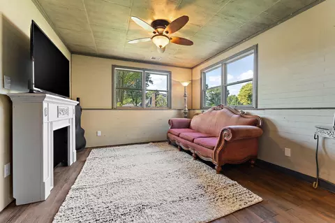 437 S Park Dr, Griffith, IN 46319 photo 15