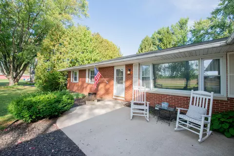 159 E 700, Kouts, IN 46347 photo 3
