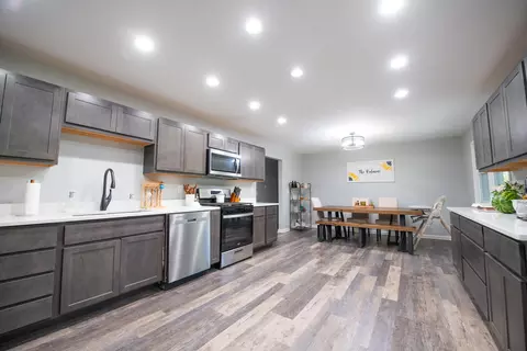 159 E 700, Kouts, IN 46347 photo 7