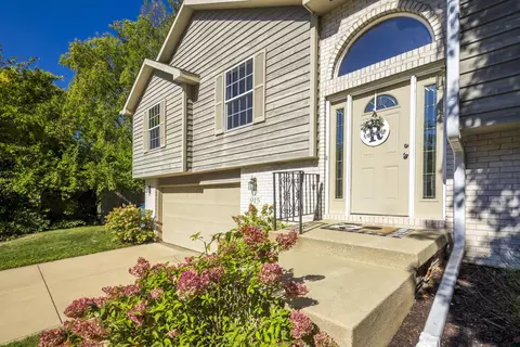 915 Quail Ridge Dr, Porter, IN 46304 photo 3