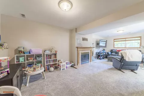 915 Quail Ridge Dr, Porter, IN 46304 photo 27
