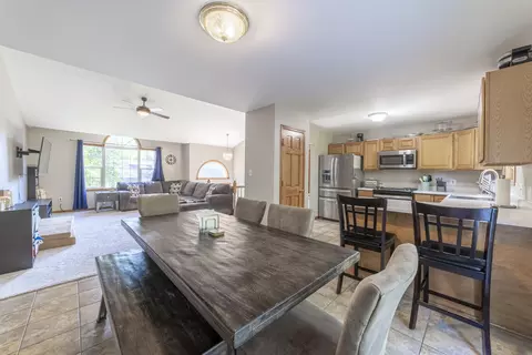 915 Quail Ridge Dr, Porter, IN 46304 photo 14