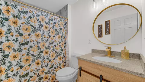 4440 E 13th Pl, Gary, IN 46403 photo 11