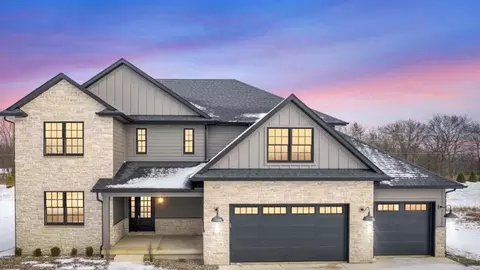 9480 Tall Grass Trl, Saint John, IN 46373