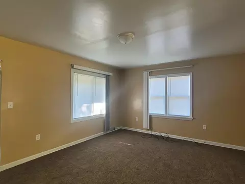 Living - 2221 Ohio St, Gary, IN 46407 photo 1 of 2