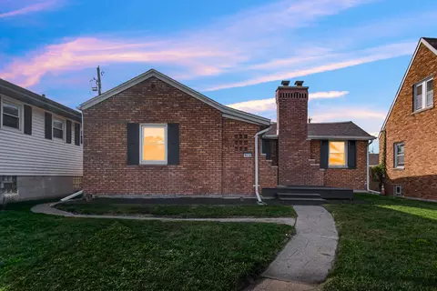 1430 Stanton Ave, Whiting, IN 46394