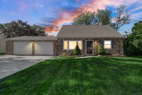746 Capitol Rd # -1, Valparaiso, IN 46385