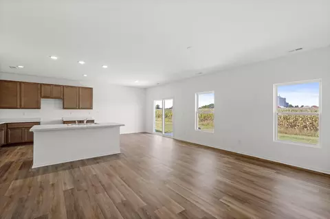 Living - 6530 E 103rd Ave, Crown Point, IN 46307 photo 1 of 1