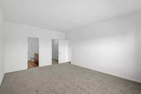 Bedroom - 6530 E 103rd Ave, Crown Point, IN 46307 photo 1 of 4