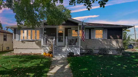 444 N Ohio St, Hobart, IN 46342