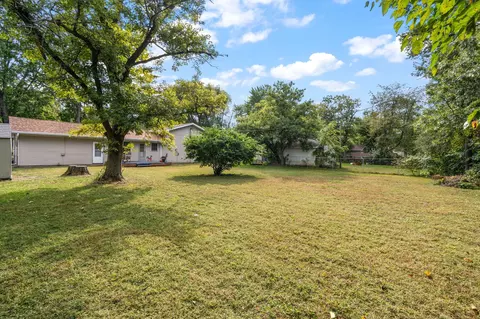 Exterior - 10446 N 500, De Motte, IN 46310 photo 6 of 14