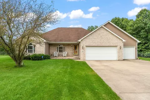 748 N 200, Valparaiso, IN 46385