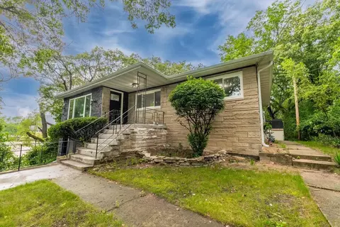 7238 Ash Ave, Gary, IN 46403 photo 2