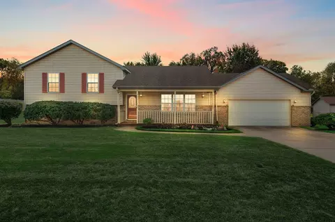 362 Kimrich Cir, Valparaiso, IN 46385