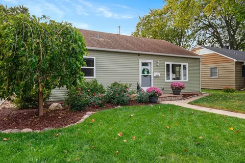 2648 Eder St, Highland, IN 46322