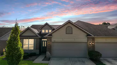 Exterior - 9937 Settlers Ct, Saint John, IN 46373 photo 1 of 5